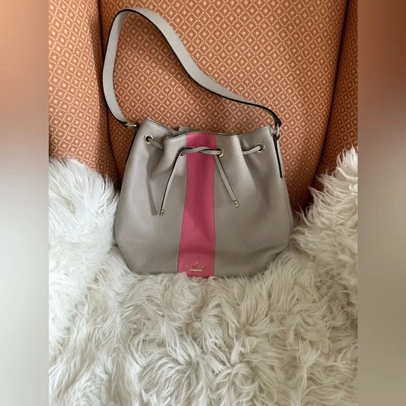 Kate Spade Purse - Picture 2 of 2